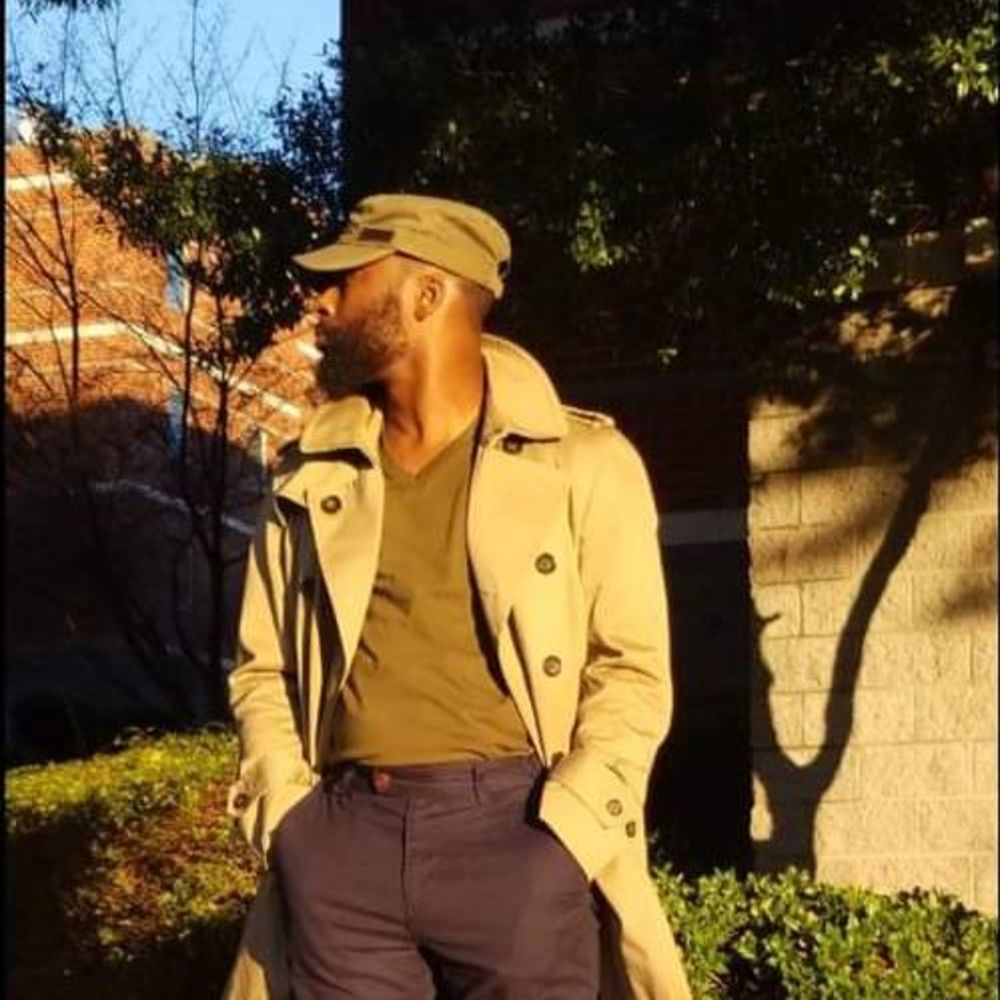 Meet your Posher, Dewayne